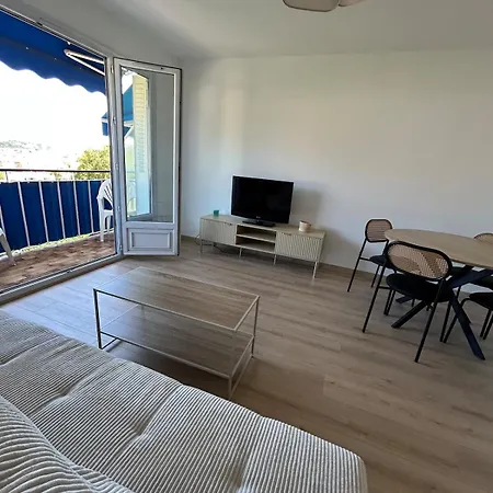 3-room Apartment, Sleeps 6, Sea View Апартаменты Ницца