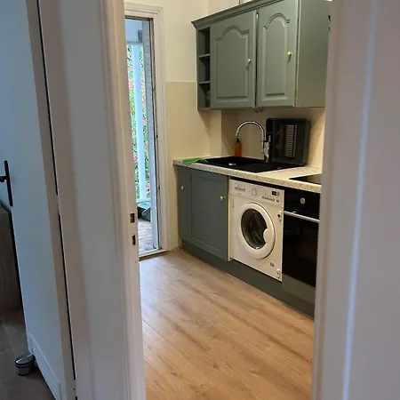 3-room Apartment, Sleeps 6, Sea View Daire